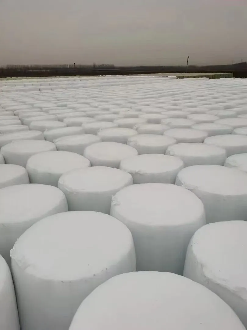 Pourquoi l’ensilage en balles de plantes entières Yiman est-il l’aliment intelligent pour les troupeaux ?
